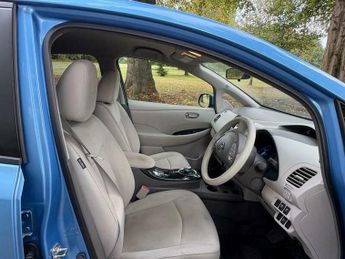 Nissan Leaf 24kWh Auto 5dr