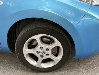 Nissan Leaf 24kWh Auto 5dr