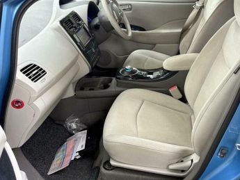 Nissan Leaf 24kWh Auto 5dr