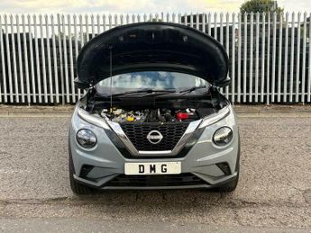 Nissan Juke 1.0 DIG-T Acenta Premium DCT Auto Euro 6 (s/s) 5dr