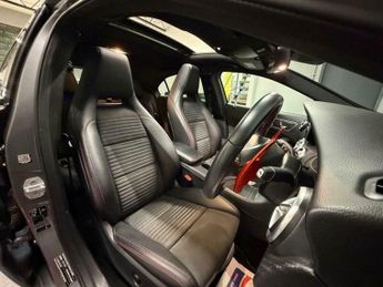 Mercedes-Benz A Class 2.1 A200d AMG Line (Premium Plus) 7G-DCT Euro 6 (s/s) 5dr