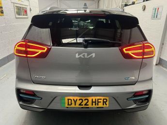 Kia Niro 4 PLUS