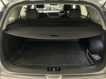 Kia Niro 4 PLUS
