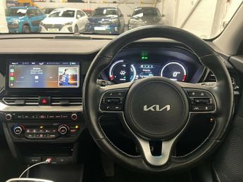 Kia Niro 4 PLUS