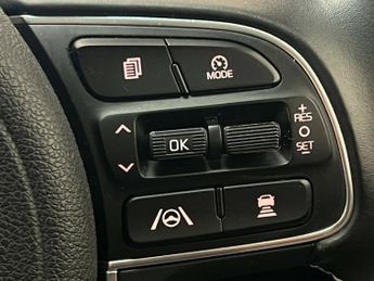 Kia Niro 4 PLUS