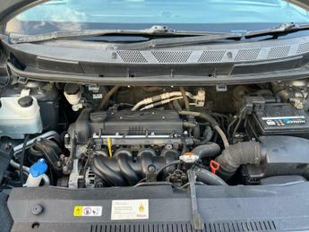 Hyundai IX20 1.6 Active Auto Euro 5 5dr
