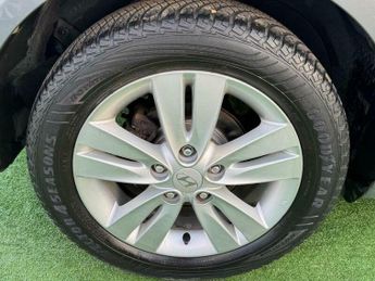 Hyundai IX20 1.6 Active Auto Euro 5 5dr