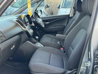 Hyundai IX20 1.6 Active Auto Euro 5 5dr
