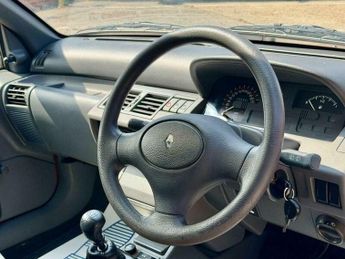 Renault Clio RL 1.2 VERSAILLES