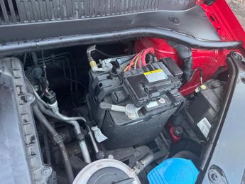 Volkswagen Up 1.0 HIGH UP ASG ULEZ COMPLAINCE EURO 6 AUTOMATIC PETROL