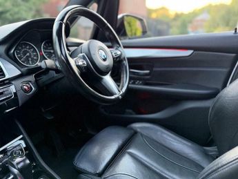 BMW 2 SERIES 2.0 220i M Sport Auto Euro 6 (s/s) 5dr