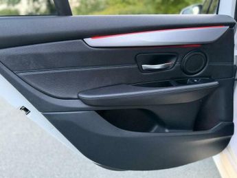 BMW 2 SERIES 2.0 220i M Sport Auto Euro 6 (s/s) 5dr