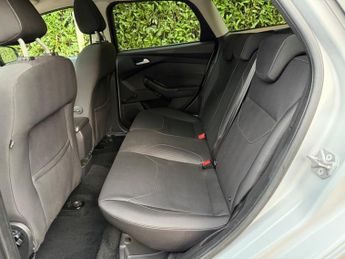 Ford Focus ZETEC TDCI