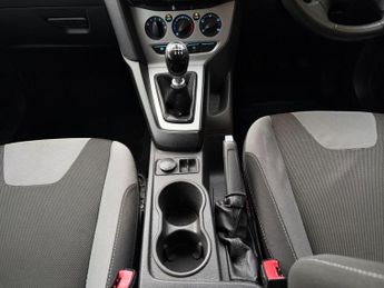 Ford Focus ZETEC TDCI
