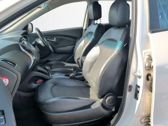 Hyundai IX35 2.0 CRDi SE Auto 4WD Euro 5 5dr (Nav)