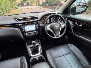 Nissan Qashqai DCI TEKNA