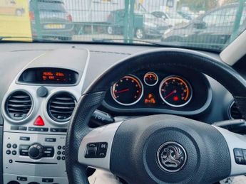 Vauxhall Corsa 1.4i 16v SXi 5dr