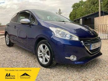 Peugeot 208 1.4 VTi Allure Euro 5 3dr