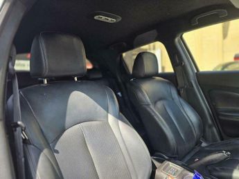 Nissan Juke 1.5 dCi 8v Tekna Euro 5 (s/s) 5dr
