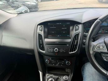 Ford Focus 1.0T EcoBoost Titanium Euro 6 (s/s) 5dr