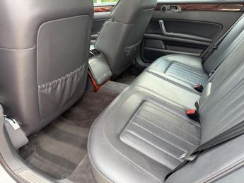 Volkswagen Phaeton 3.0 TDI V6 Saloon 4dr Diesel Automatic 4MOTION (5 Seats) (259 g/