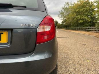 Skoda Fabia 1.2 SE Hatchback 5dr Petrol Manual Euro 5 (69 ps)