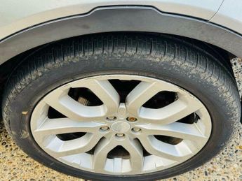 Land Rover Range Rover Evoque 2.2 SD4 Dynamic Auto 4WD Euro 5 5dr