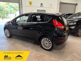 Ford Fiesta 1.4 Titanium Hatchback 5dr Petrol Manual (133 g/km, 94 bhp)