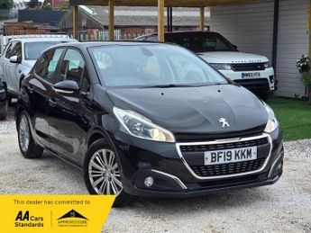 Peugeot 208 1.2 PureTech Signature Euro 6 (s/s) 5dr