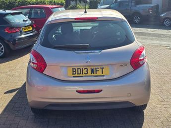 Peugeot 208 ACTIVE