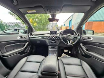 Mercedes-Benz B Class 1.6 Petrol Automatic 5dr 5 Seats