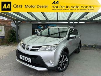 Toyota RAV4 2.2 D-CAT Invincible Auto 4WD Euro 5 5dr