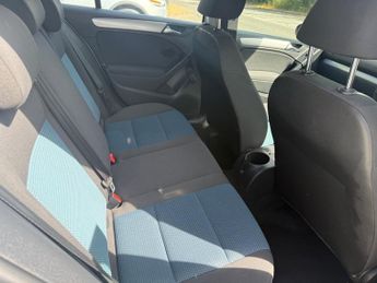 Volkswagen Golf S TDI BLUEMOTION