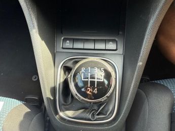 Volkswagen Golf S TDI BLUEMOTION