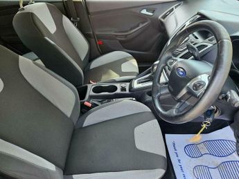 Ford Focus 1.6 Zetec Powershift Euro 5 5dr