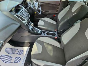 Ford Focus 1.6 Zetec Powershift Euro 5 5dr