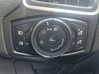 Ford Focus 1.6 Zetec Powershift Euro 5 5dr