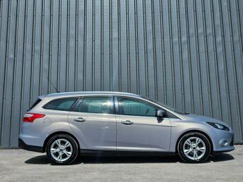 Ford Focus 1.6 Zetec Powershift Euro 5 5dr