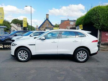 Jaguar F-Pace 2.0 D180 Prestige Auto AWD Euro 6 (s/s) 5dr