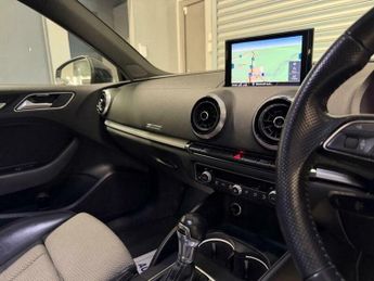 Audi A3 1.5 TFSI CoD Black Edition S Tronic Euro 6 (s/s) 4dr