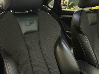 Audi A3 1.5 TFSI CoD Black Edition S Tronic Euro 6 (s/s) 4dr
