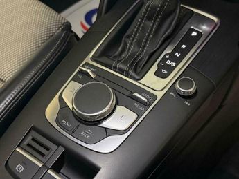 Audi A3 1.5 TFSI CoD Black Edition S Tronic Euro 6 (s/s) 4dr