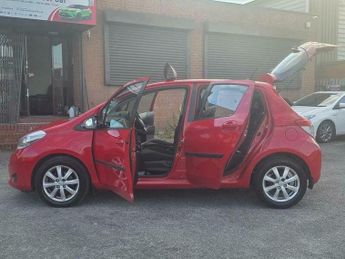 Toyota Yaris 1.33 Dual VVT-i TR Multidrive S Euro 5 5dr