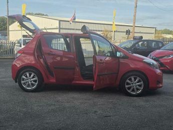 Toyota Yaris 1.33 Dual VVT-i TR Multidrive S Euro 5 5dr