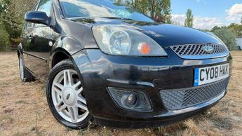 Ford Fiesta 1.6 Ghia 5dr