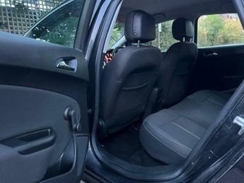 Vauxhall Astra 1.6i SRi Auto Euro 6 5dr