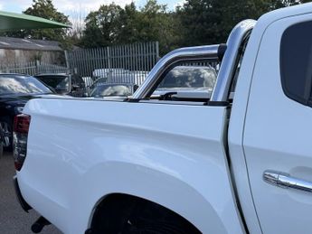 Mitsubishi L200 2.2 DI-D DC Barbarian X Pickup Double Cab 4dr Diesel Auto 4WD Eu