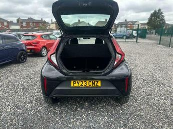 Toyota AYGO 1.0 VVT-i Pure x-shift Euro 6 (s/s) 5dr