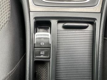 Volkswagen Golf SE TDI BLUEMOTION TECHNOLOGY DSG