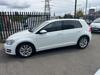 Volkswagen Golf SE TDI BLUEMOTION TECHNOLOGY DSG